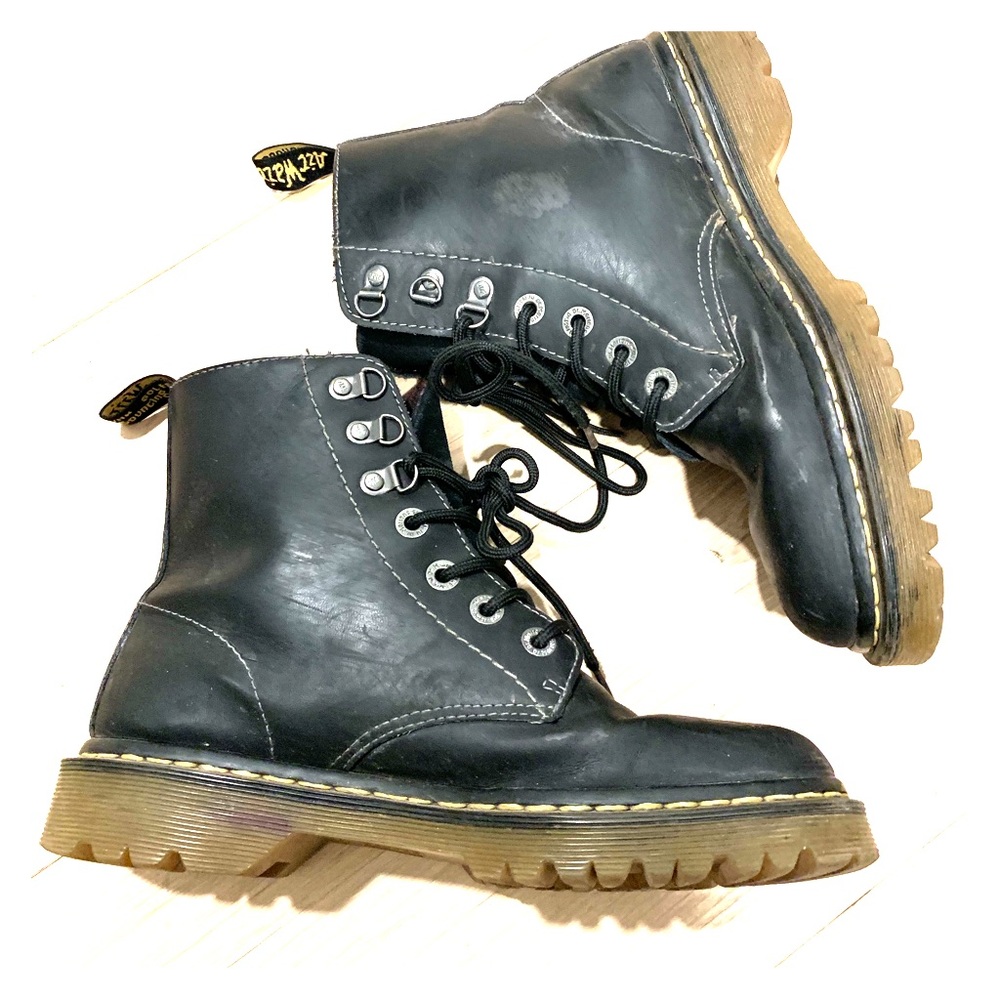 Dr marten boots waterproof!
